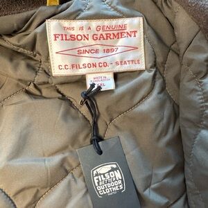 Filson buckskin Quilted Outdoor Jacket